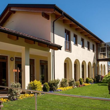Resort Monviso Sanfront Eksteriør bilde