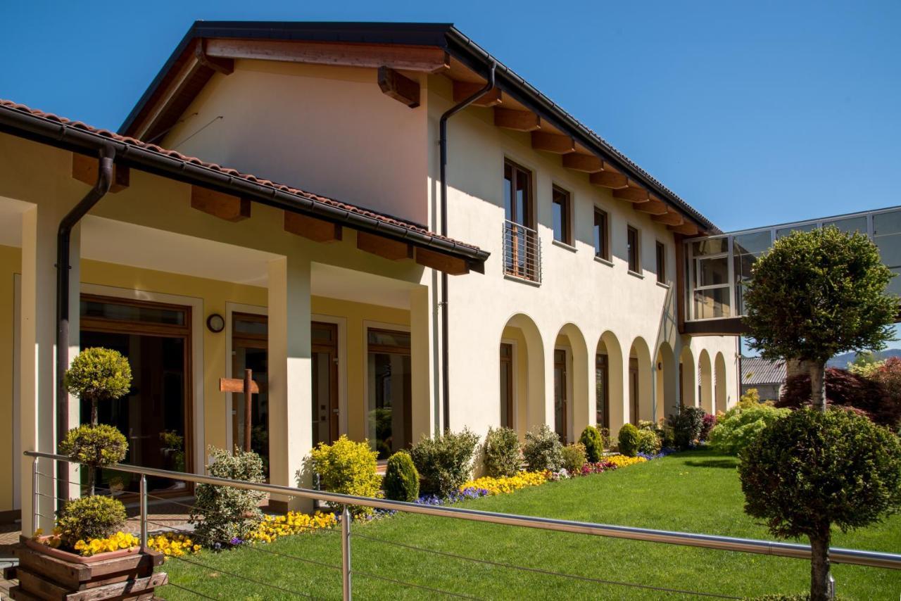 Resort Monviso Sanfront Eksteriør bilde